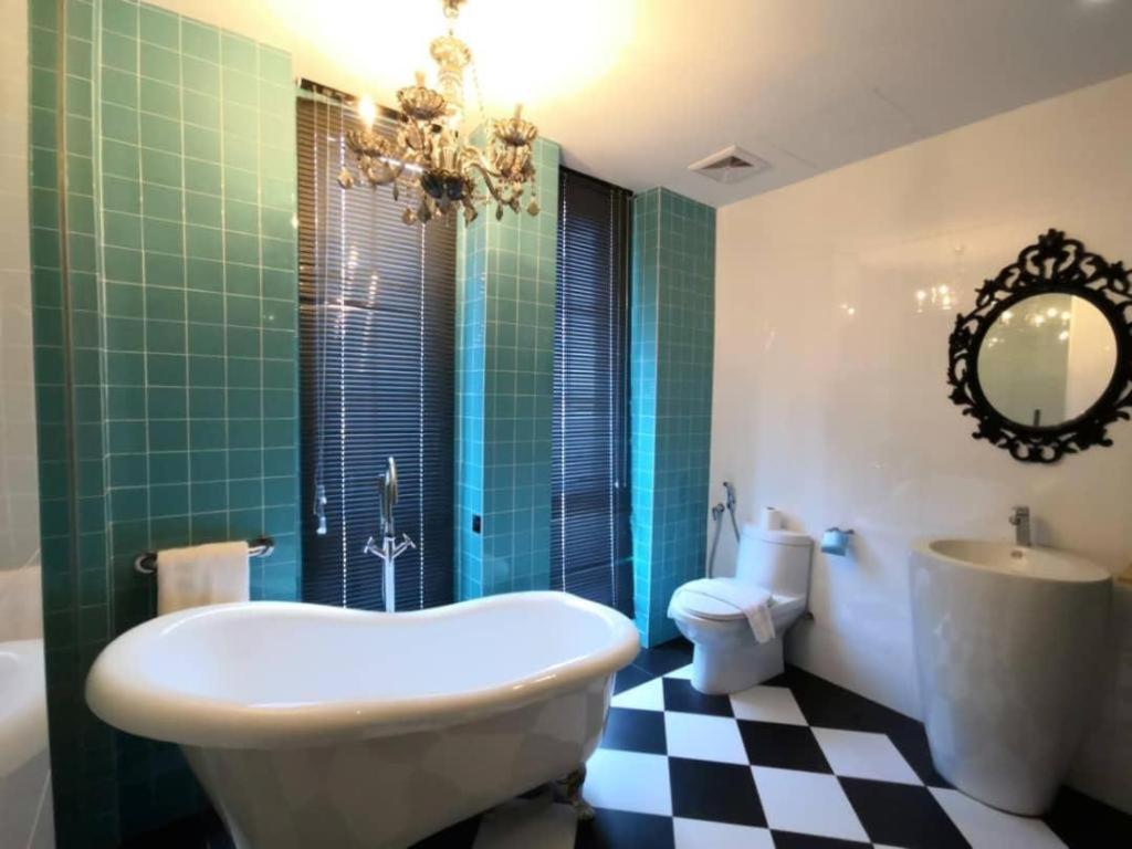 The Ardens Hotel - Austin Johor Bahru Bagian luar foto
