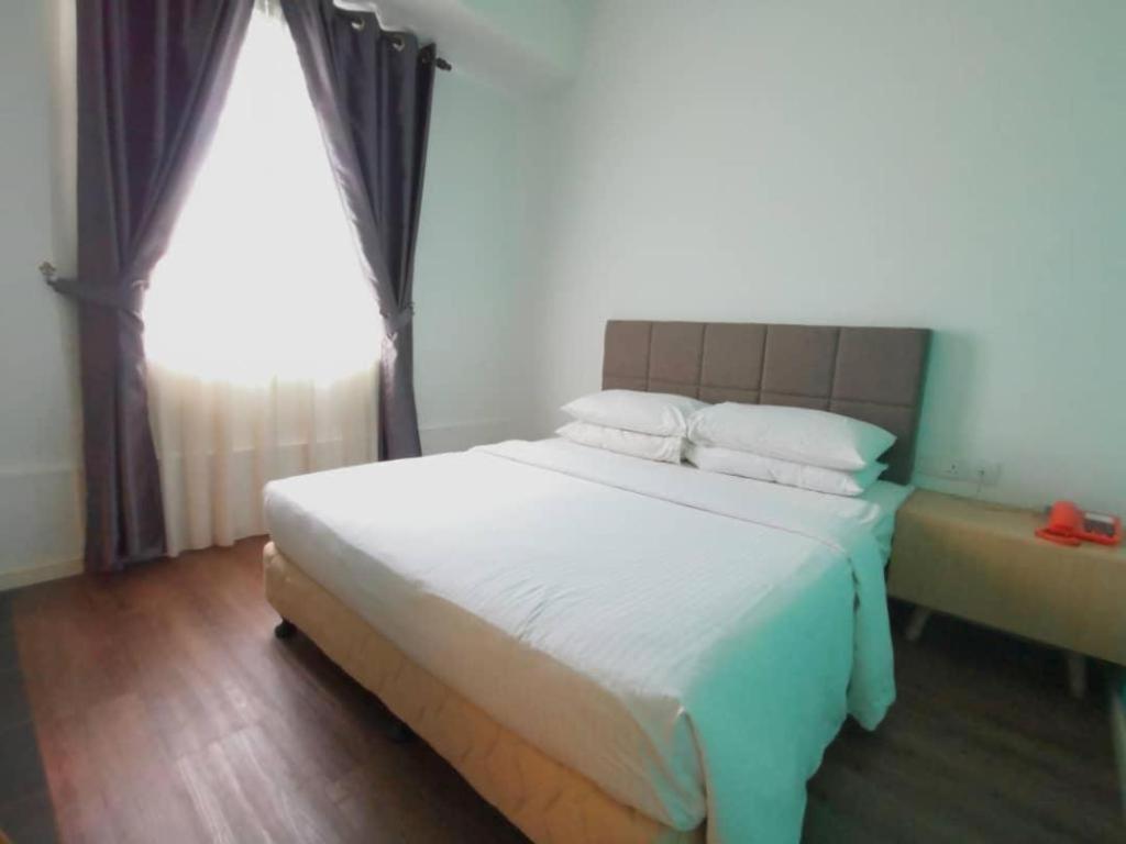 The Ardens Hotel - Austin Johor Bahru Bagian luar foto