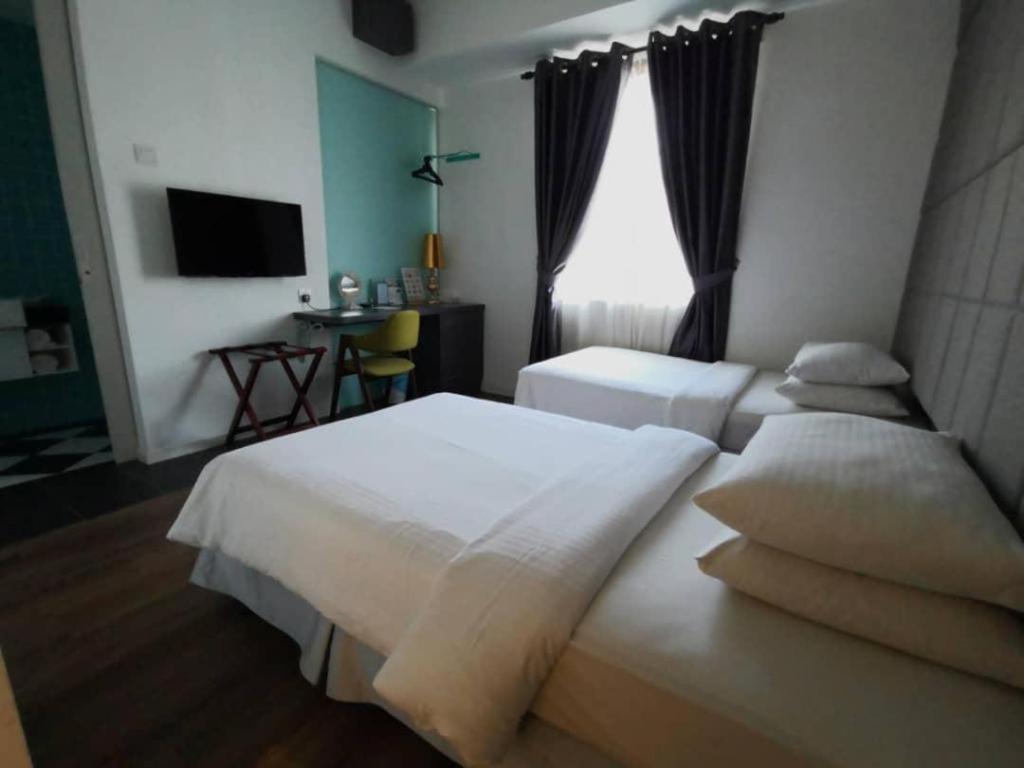 The Ardens Hotel - Austin Johor Bahru Bagian luar foto